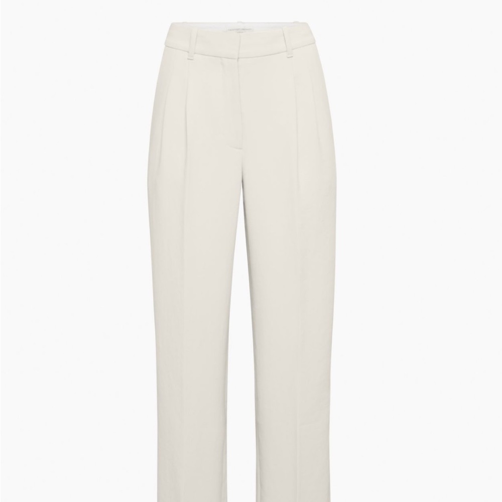 Aritzia Effortless Pant
